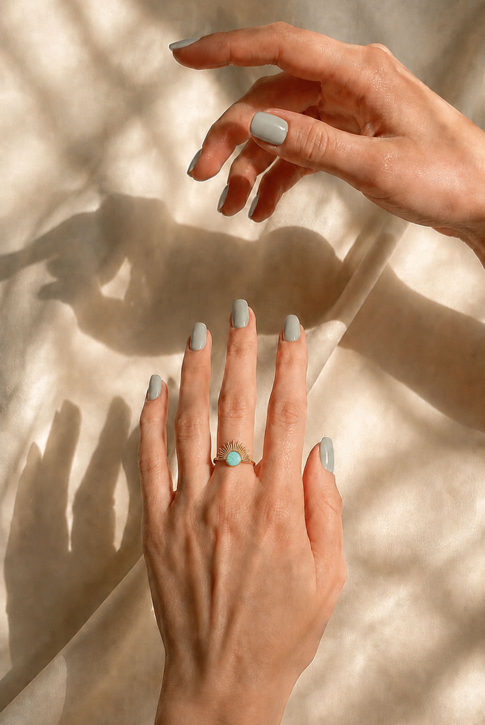 サンレイ ブルー オーバル リング　hue Sunray blue Oval Ring