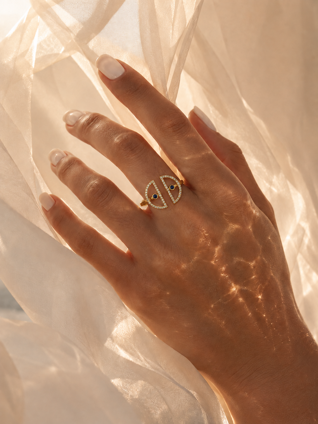シンメトリーツインムーン リング　hue Symmetry Twin Moon Ring